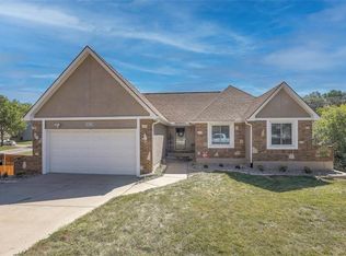 2108 SW 22nd St, Blue Springs, MO 64015