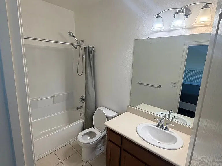 401 S Hummingbird Ln — Photo 13