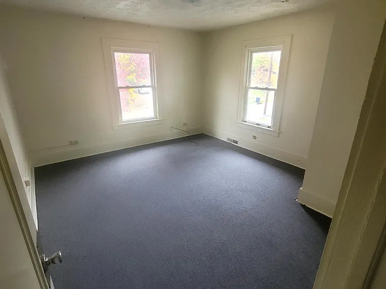348 Ruckel Rd — Photo 6