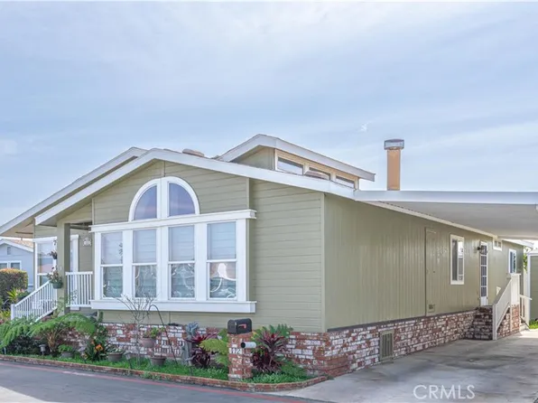 112 Crow Ln, Fountain Valley, CA 92708