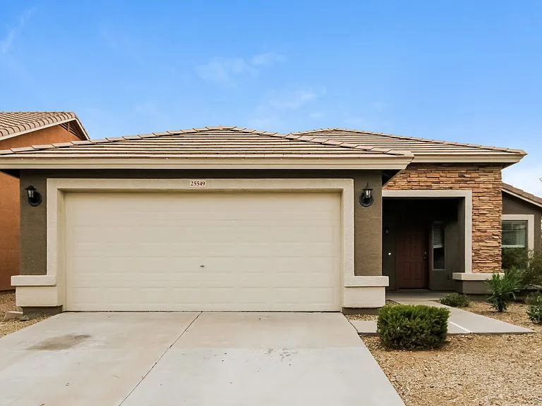 25549 W Winslow Ave — Photo 1