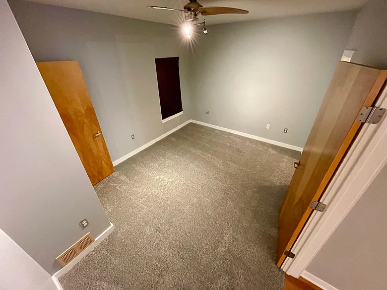 1803 Broadway #502 — Photo 25