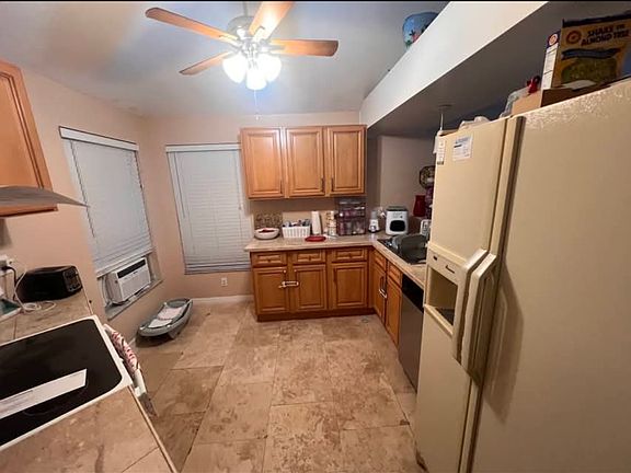 3rd image of 2671 Arjay Ct