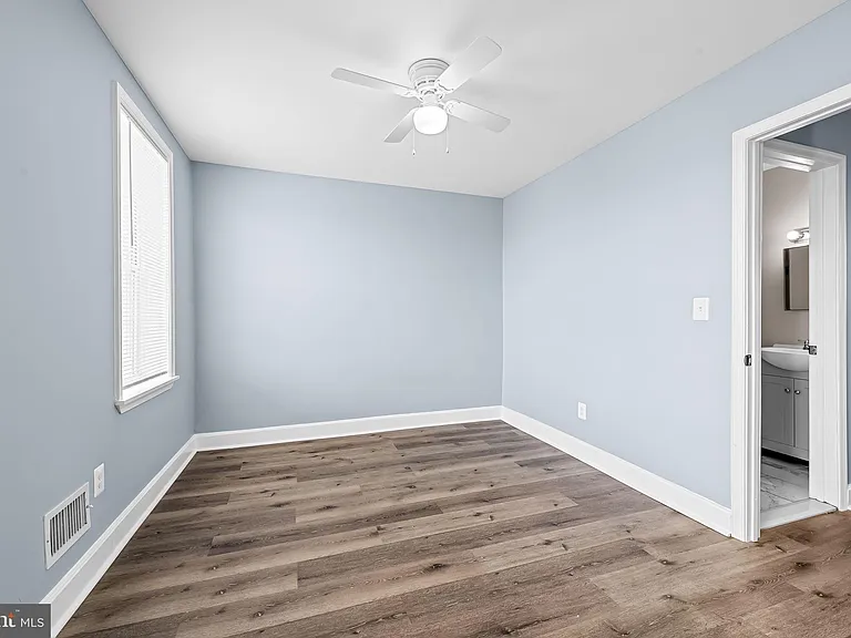 3339 Elmora Ave — Photo 13