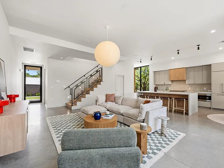 1403 Barton Hills Dr #1 — Photo 10