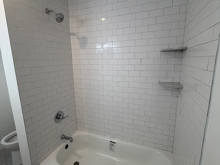 1016 Valley Rd #1 — Photo 9
