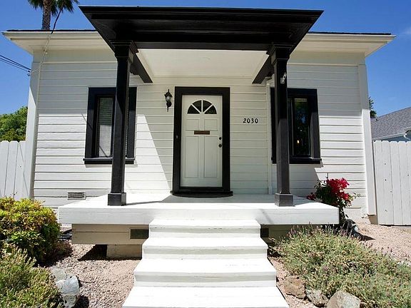 2nd image of 2030 Pine St
