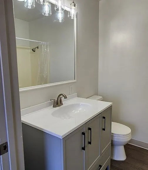 664 I Ave — Photo 20