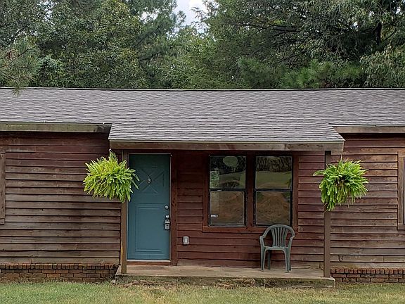 2nd image of 1062 County Road 4400