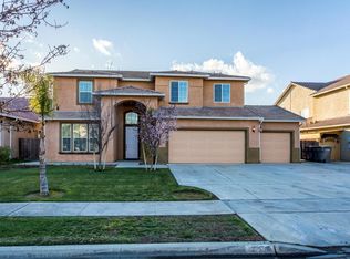 775 S Kenneth Ave, Kerman, CA 93630