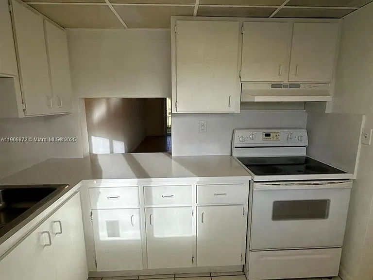 505 NW 177th St #235 — Photo 3