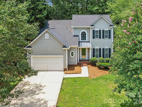 4th image of 11627 Knightsdale Dr