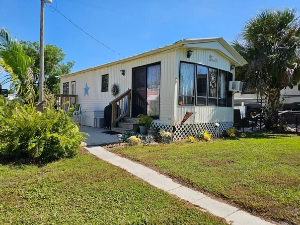 15175 Stringfellow Rd #20, Bokeelia, FL 33922