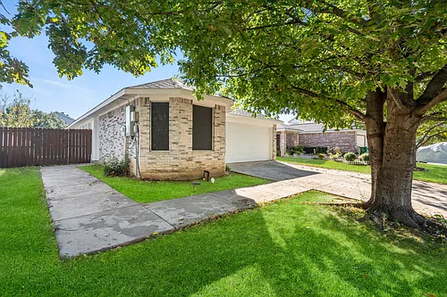724 Pace Dr Photo 1
