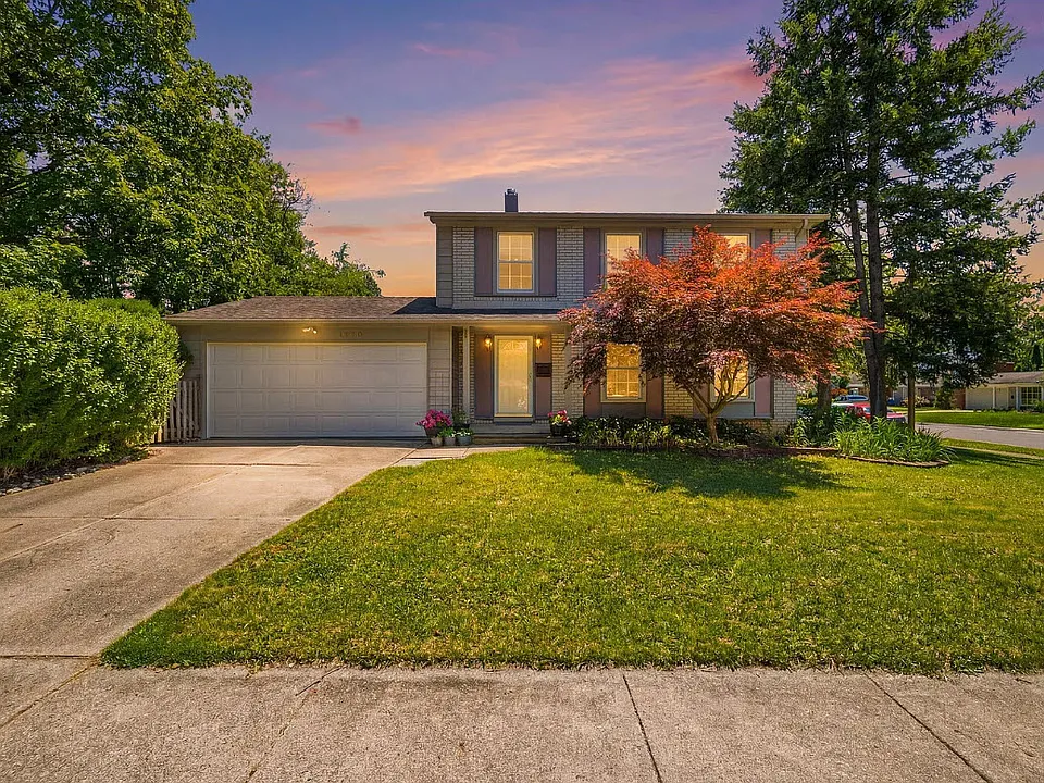 1510 King George Blvd