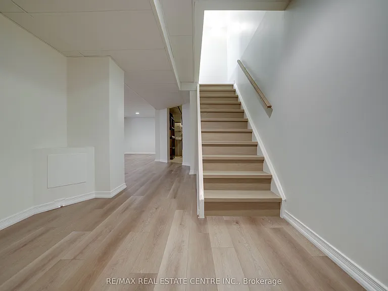 5915 Hemingway Rd — Photo 33