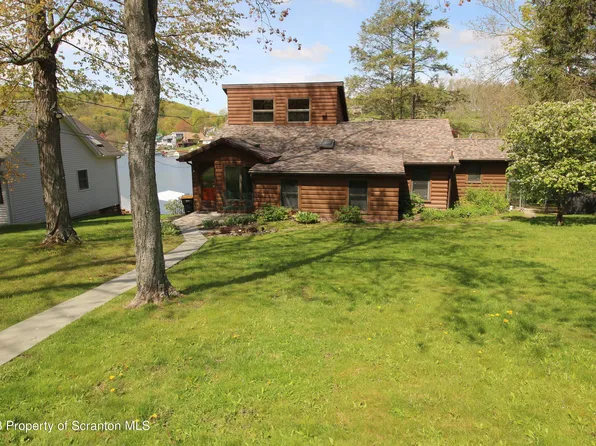 204 Point Rd, Factoryville, PA 18419