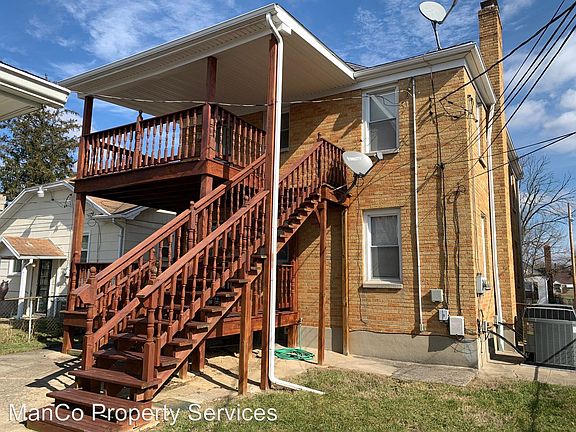 2nd image of 2359 Emerson Ave