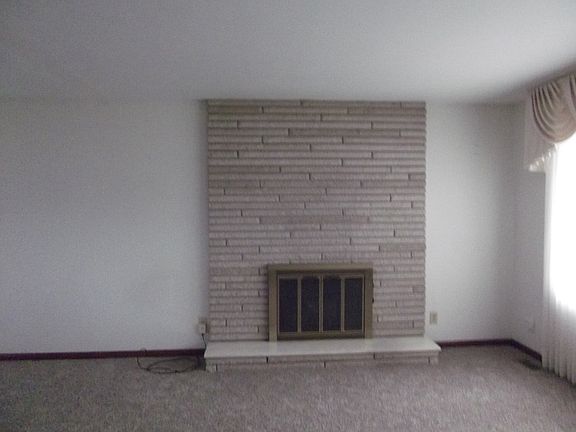 3rd image of 713 S 9th St