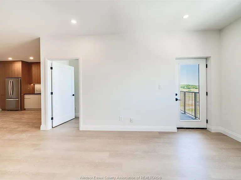 4300 Laurier Pkwy #539 — Photo 11