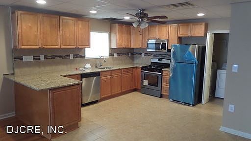 3rd image of 1839 E Passyunk Ave Floor 2