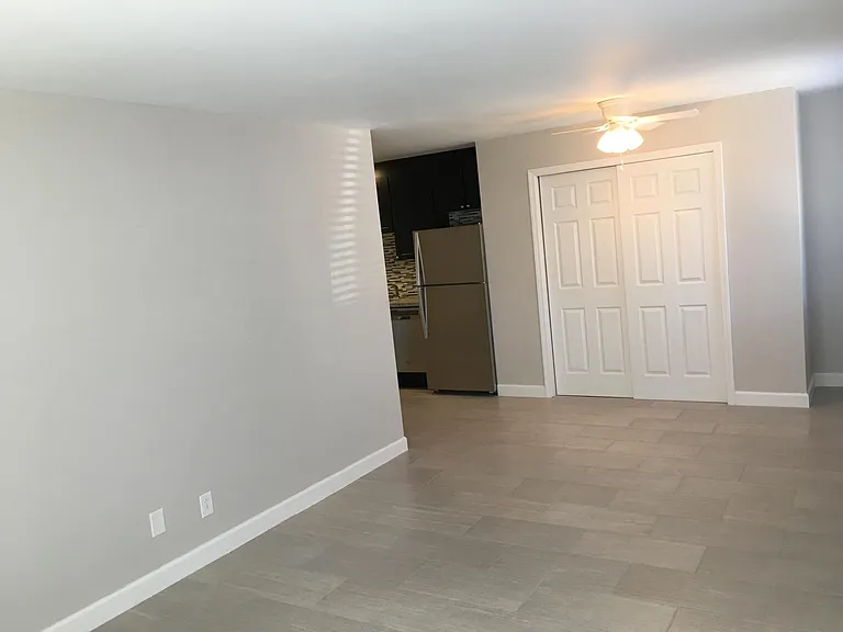 1434 6th Ave #8 — Photo 6