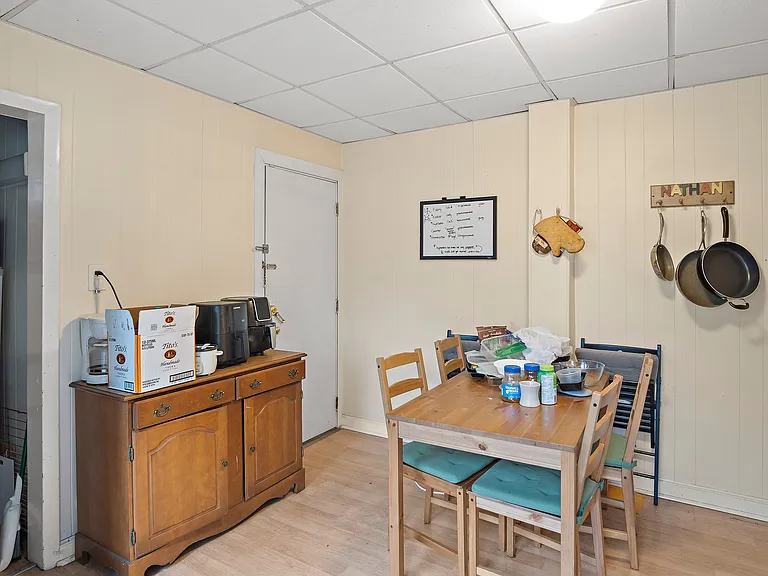852 Huntington Ave #2A — Photo 2