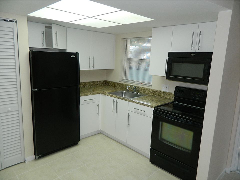 1st image of 101 NE 41st St #3A