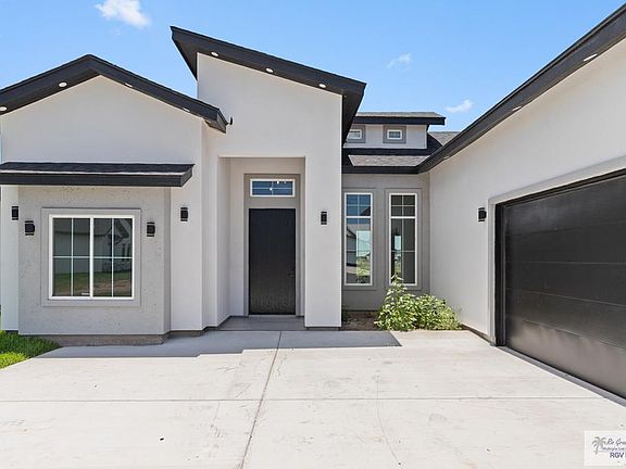 3rd image of 146 Finch Dr