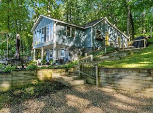 191 Midway Walk, Six Lakes, MI 48886