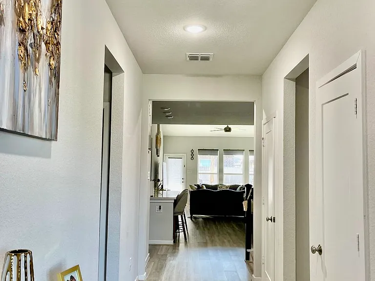 9107 Brixham Dr — Photo 8