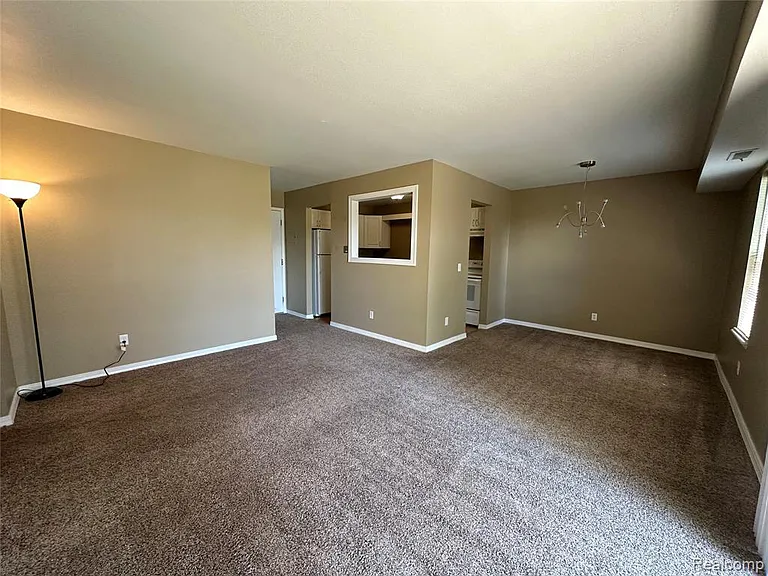 32005 W Twelve Mile Rd #207 — Photo 5