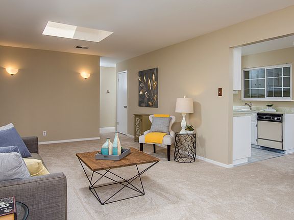 3rd image of 2957 Palo Verde Way