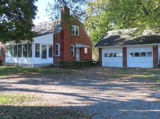 1126 Crottlestown Rd, Chambersburg, PA 17202