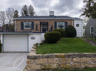 1515 S Grandview Ave, Dubuque, IA 52003