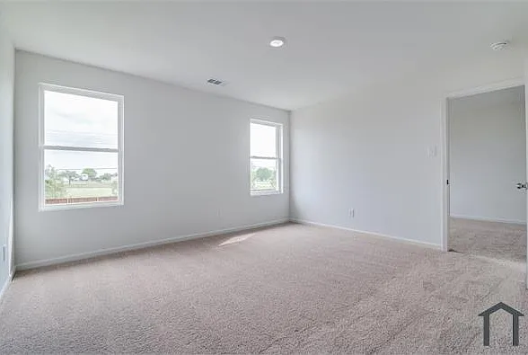 1876 Lockhart Dr — Photo 15
