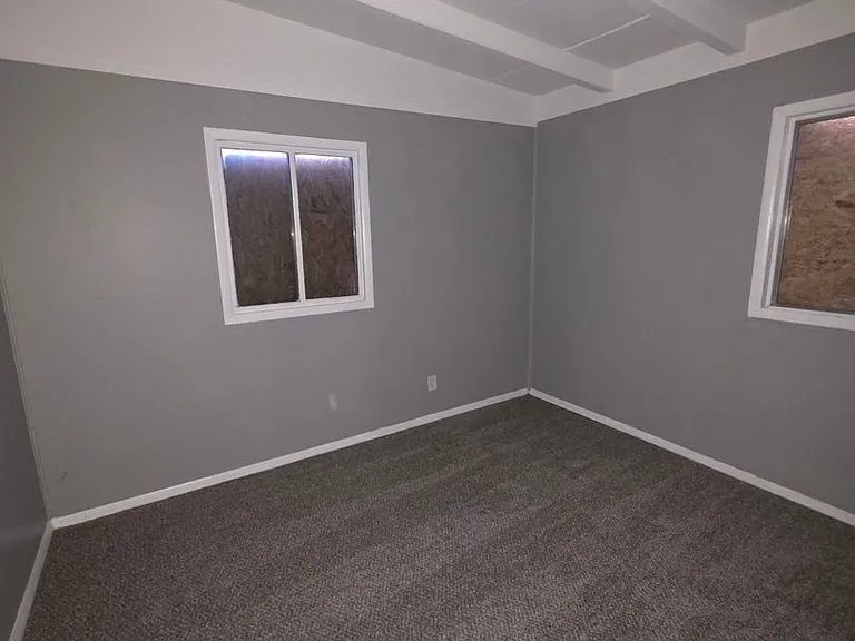 500 Saint Barbara Ln — Photo 9