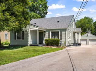 5333 Tahia Dr, Louisville, KY 40216