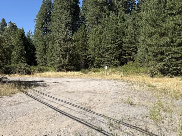 N Mount Shasta Blvd, Mount Shasta, CA 96067