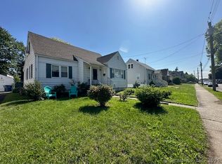 344 Alpine St, Bridgeport, CT 06610