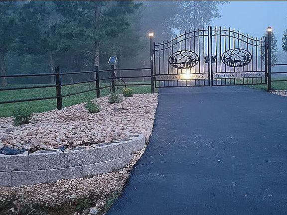Entrance: solar remote gate