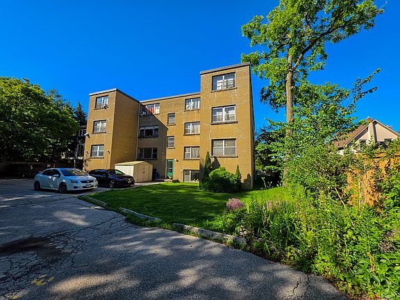 4th image of 83 Wilson St #5