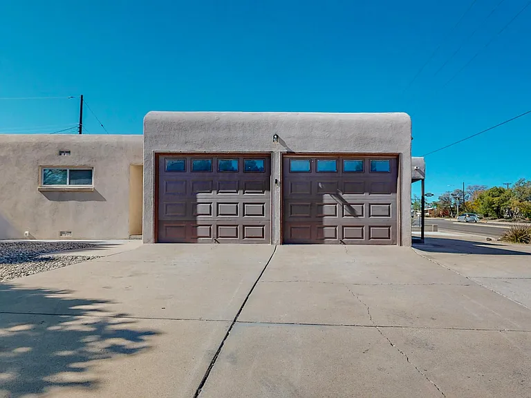 1621 Lafayette Dr NE — Photo 13