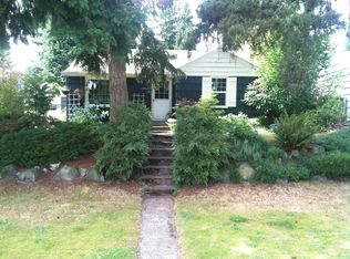 14045 25th Ave NE, Seattle, WA 98125