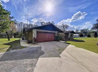 10044 Lakeview Dr, New Port Richey, FL 34654