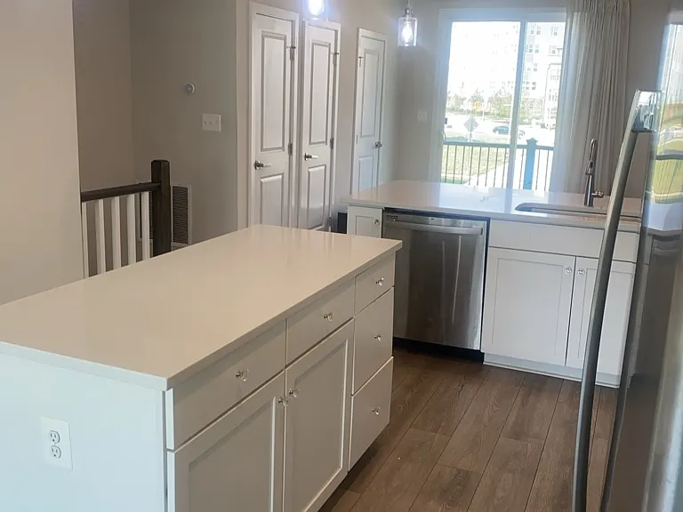 2821 Evansgreen Dr — Photo 3
