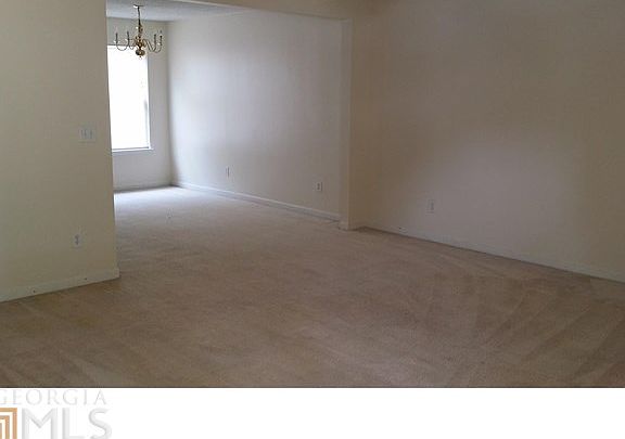5th image of 123 Prity Ct