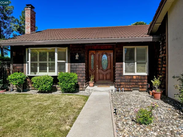 1284 Pinecrest Dr, Concord, CA 94521