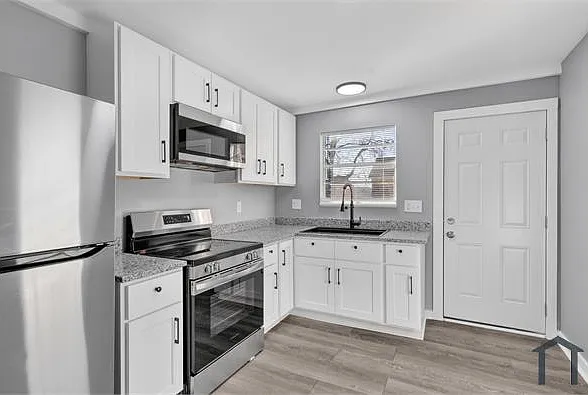 3606 McVay St SW #D — Photo 20