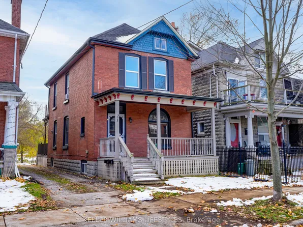 21 Elmwood Ave E, London, ON N6C 1J1